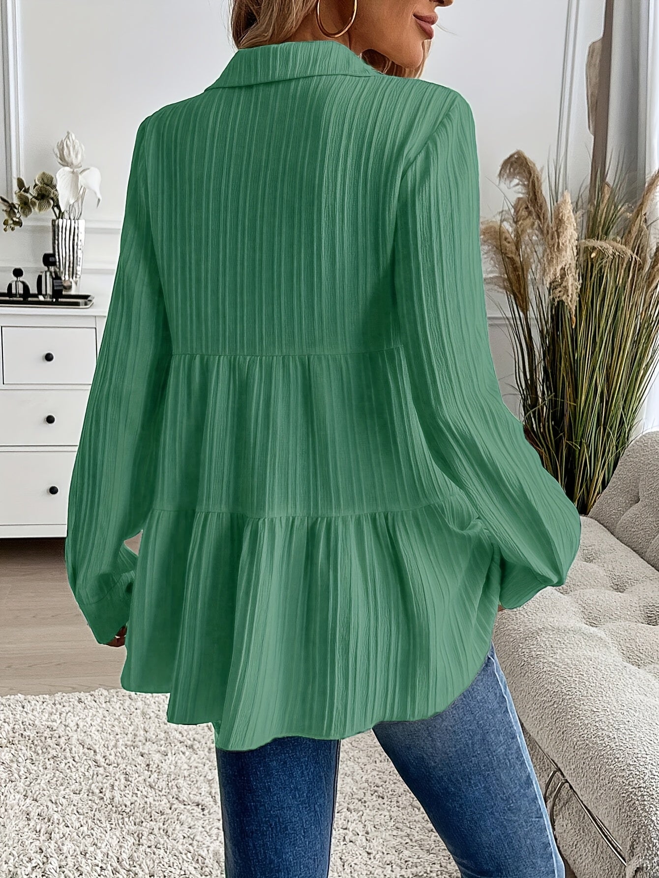 Blouse Femme | Élégante Cintrée avec Jupe à Volants & Boutonnière