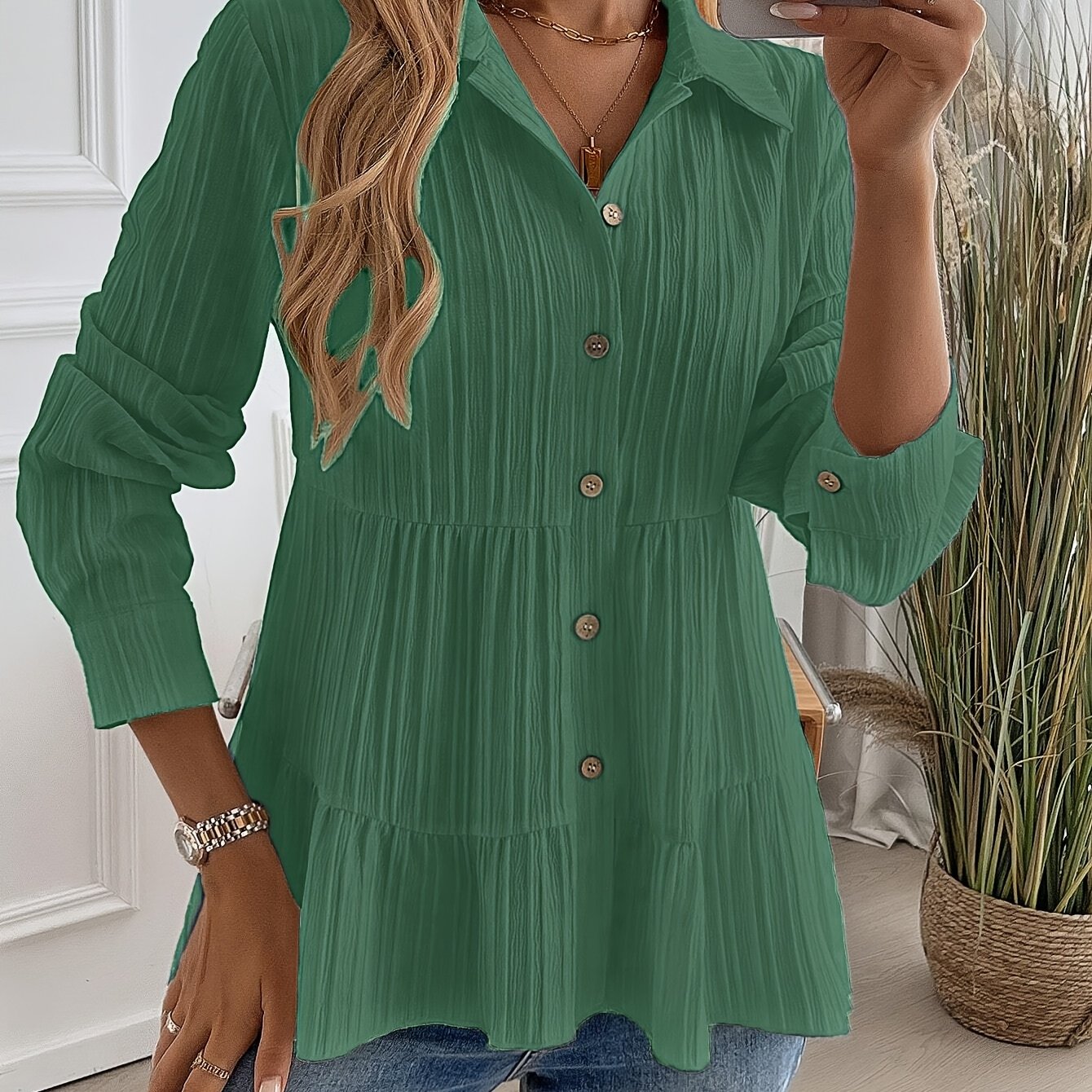 Blouse Femme | Élégante Cintrée avec Jupe à Volants & Boutonnière