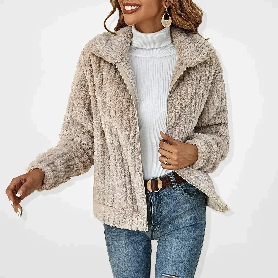 Delphine - Veste Élégante Peluche Zippée