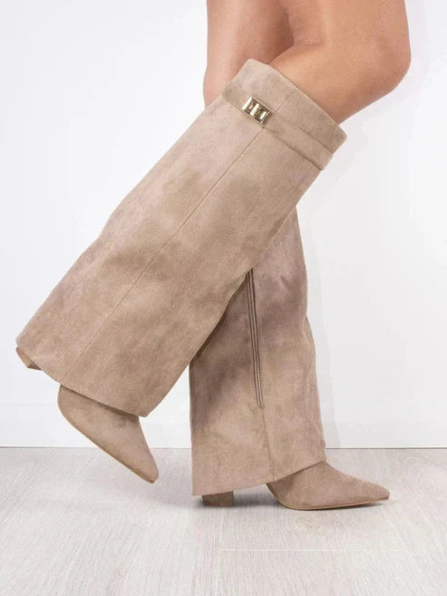 Bottes hautes Sovana avec rabat – bottes pour femmes intemporelles avec talon bloc et doublure douce