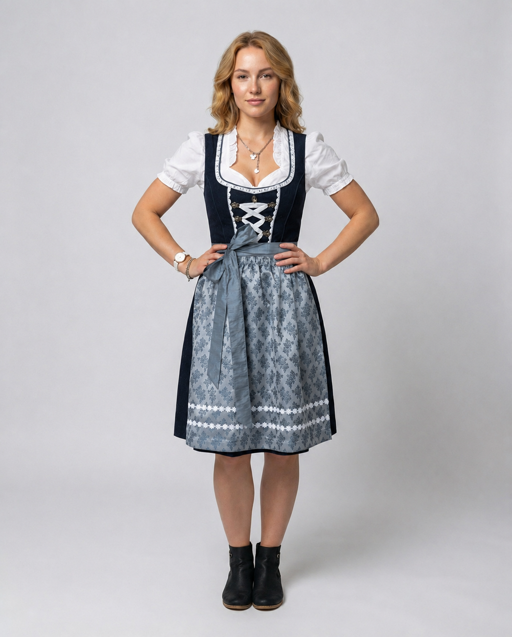EB | Robe Dirndl Bavaroise Classique pour Fêtes