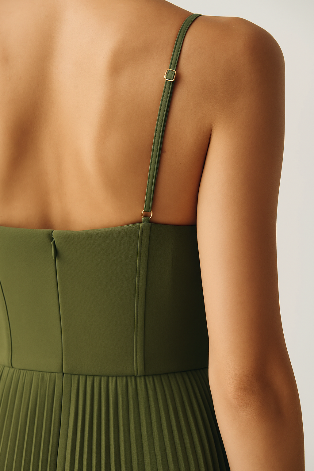 Nala | robe élégante avec dos nu