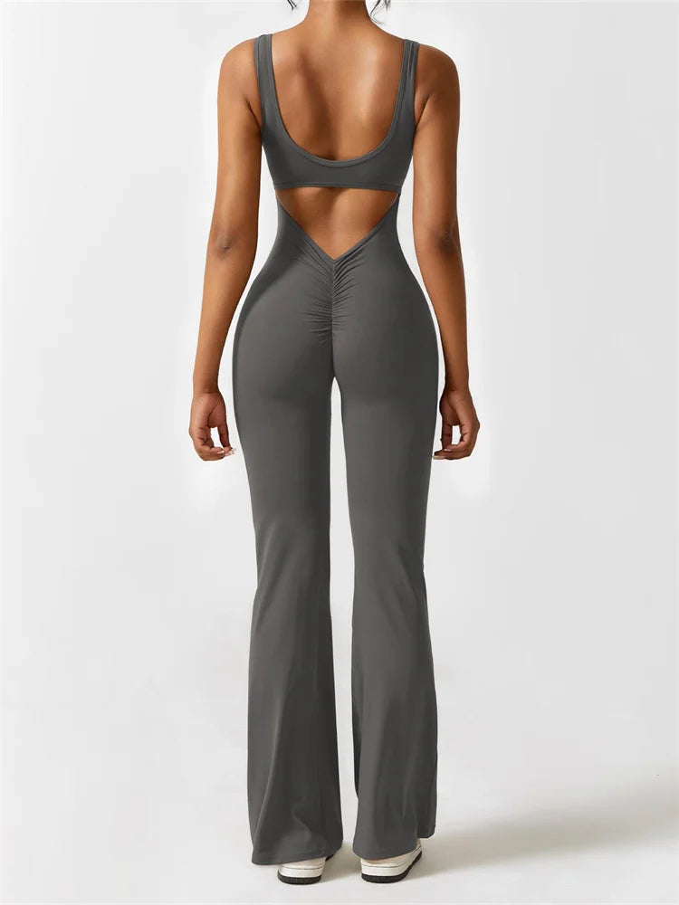 Jumpsuit sans manches avec dos découpé et jambes évasées