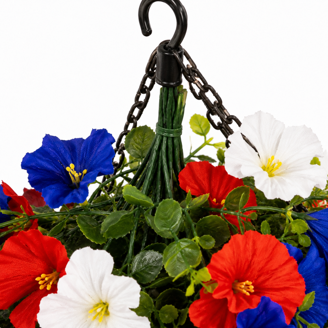 Liberty Bloom – Panier de Fleurs Suspendu Patriotique avec Lumières LED, Fleurs en Soie Rouge, Blanche et Bleue pour la Décoration de Porche du 4 Juillet