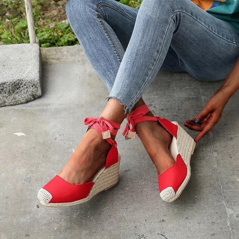 Sandales pour femmes à talons hauts et pointues