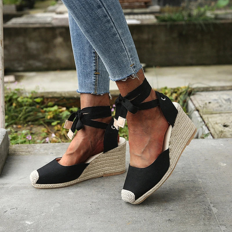 Sandales pour femmes à talons hauts et pointues