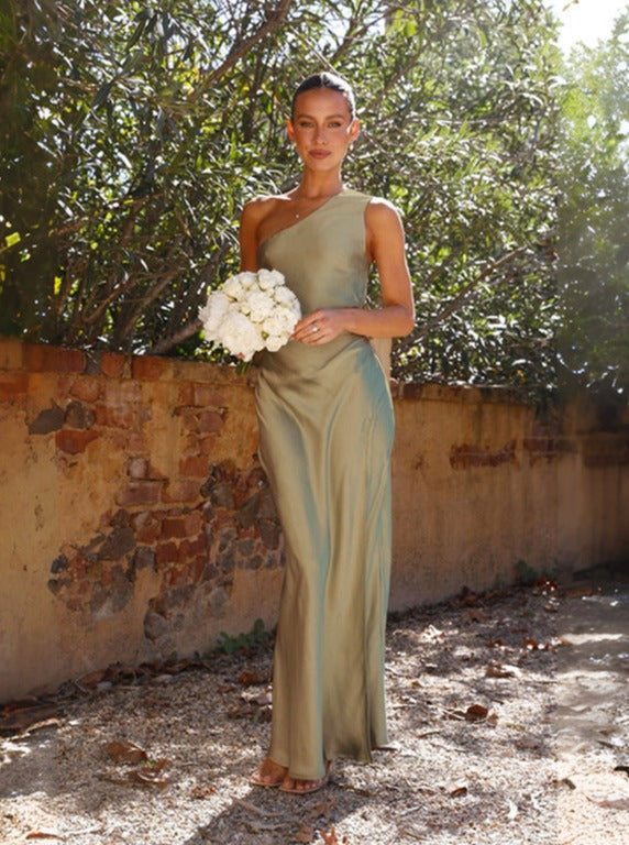 Robe de Mariée Femme avec Une Épaule et Fente Haute - Delphine
