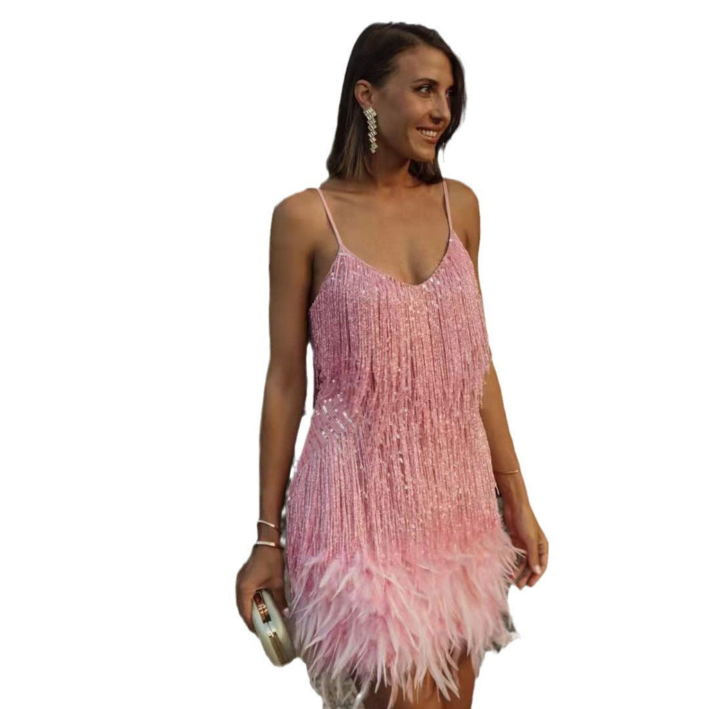Robe de cocktail pour dames avec bretelles spaghetti et paillettes