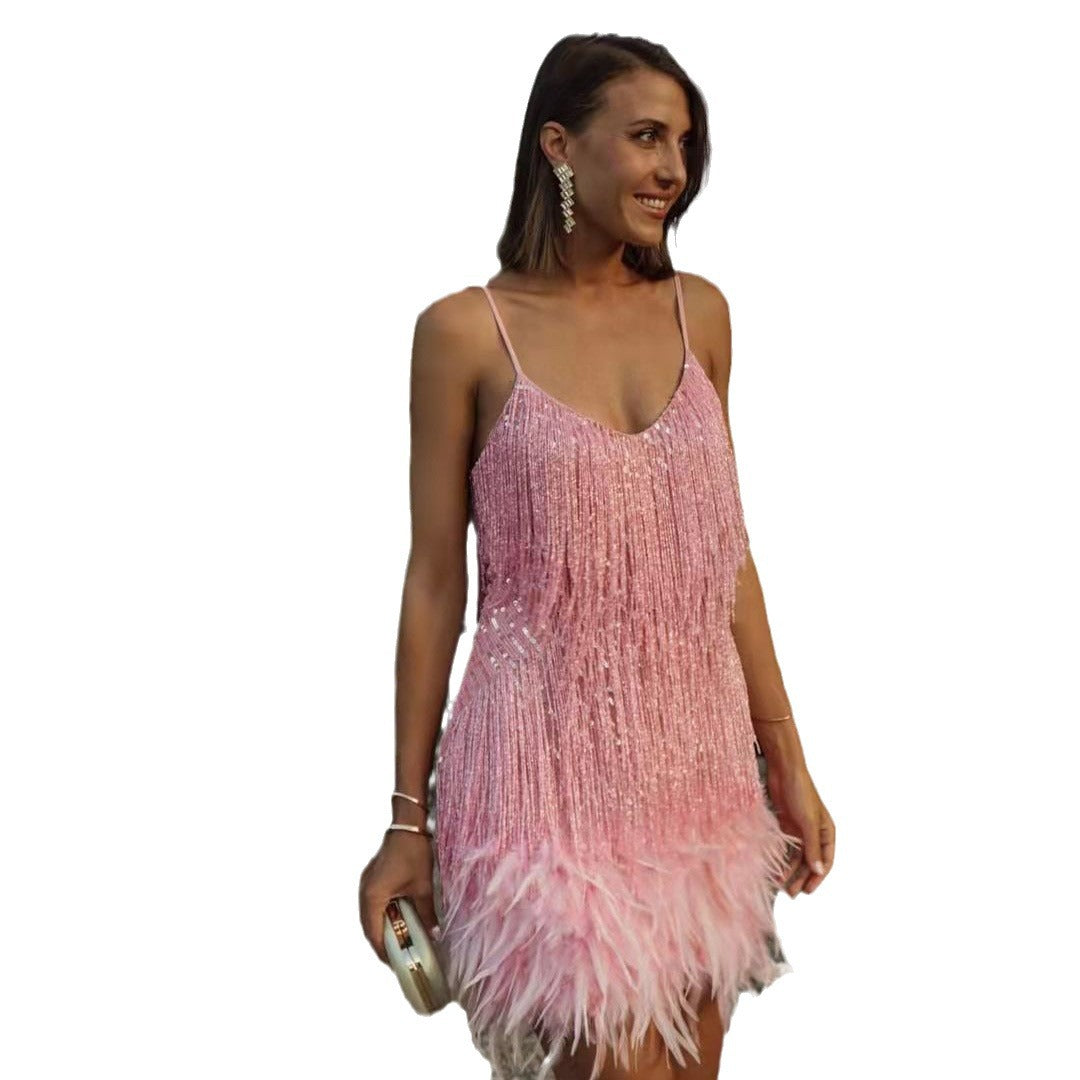 Robe de cocktail pour dames avec bretelles spaghetti et paillettes