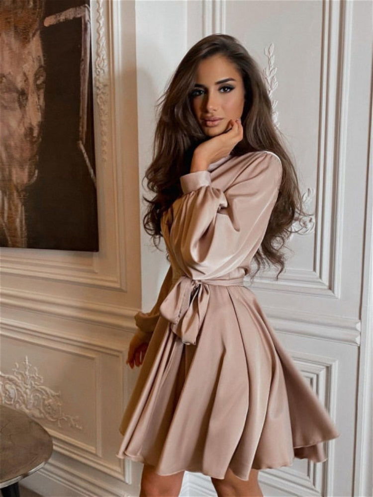 Robe Croisée Courte pour Femmes avec Ceinture