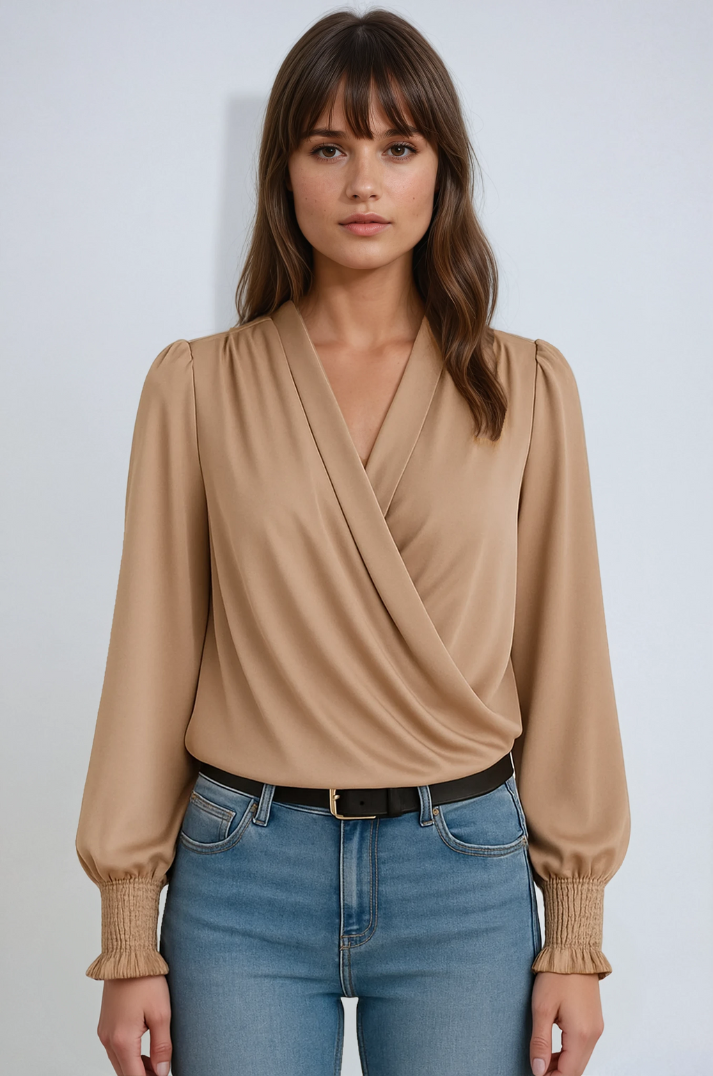 Blouse élégante à manches longues enroulée