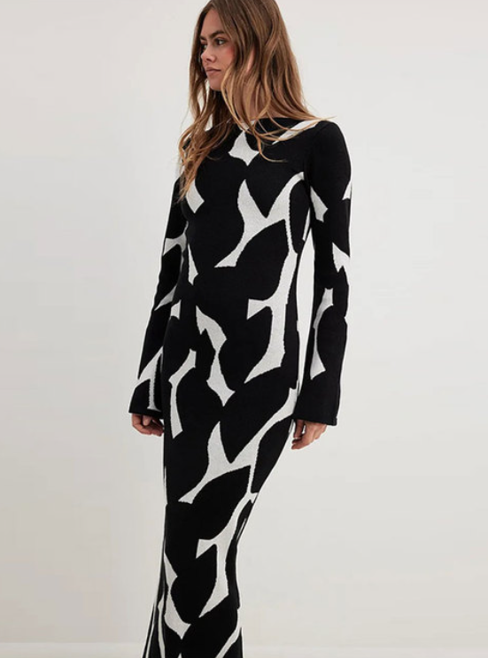 Robe en tricot à manches longues élégante