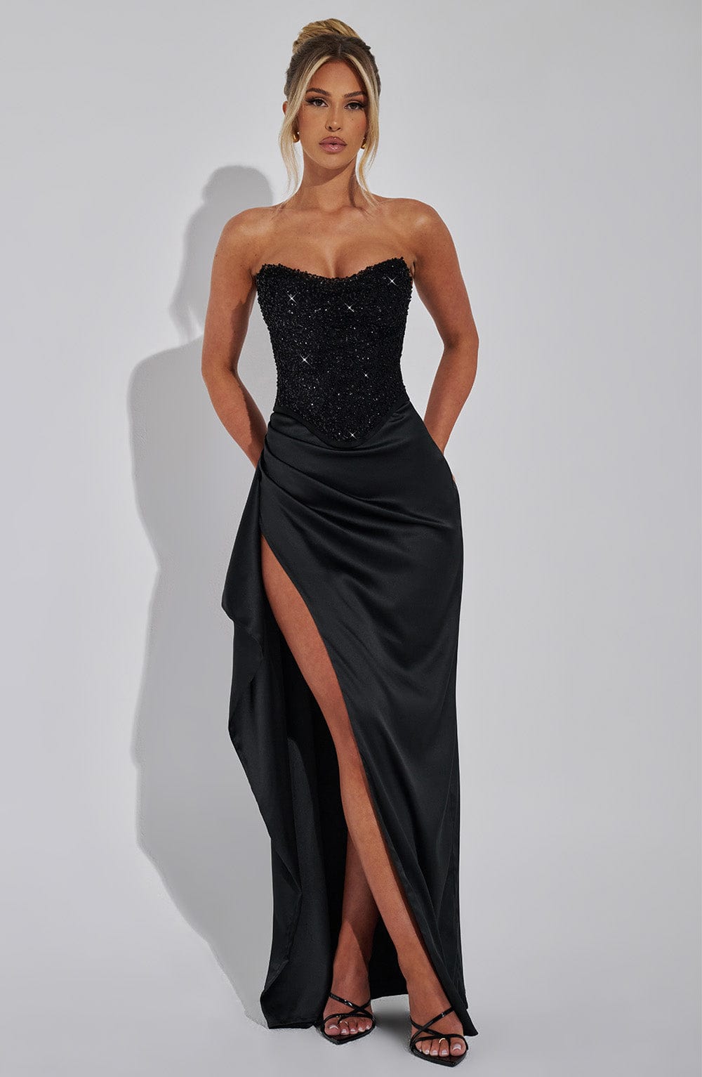 Robe Maxi de Soirée Corset Perlé Emrielle