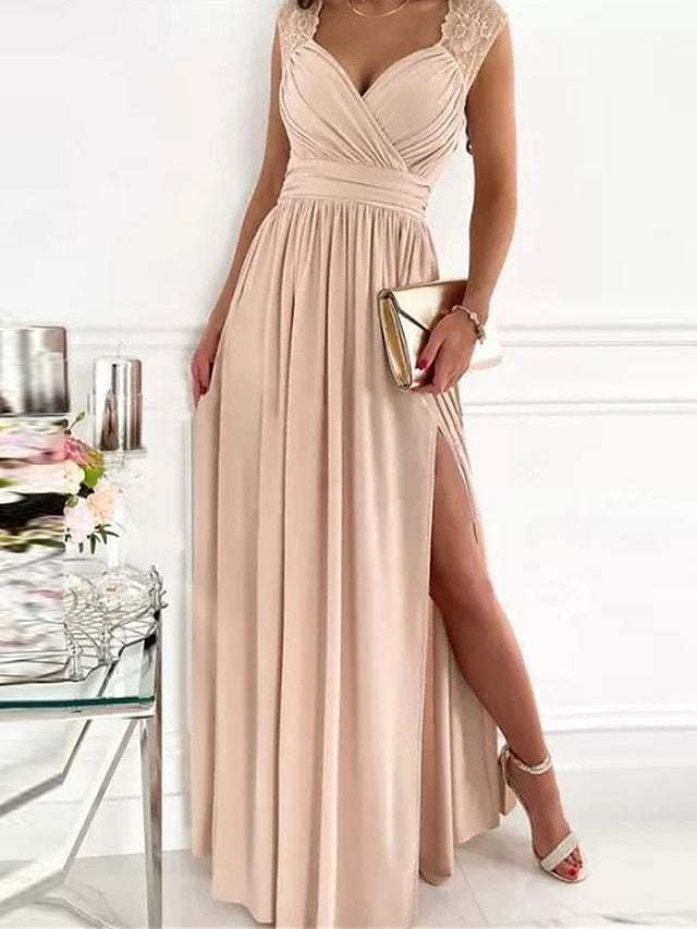 Robe en dentelle exquise