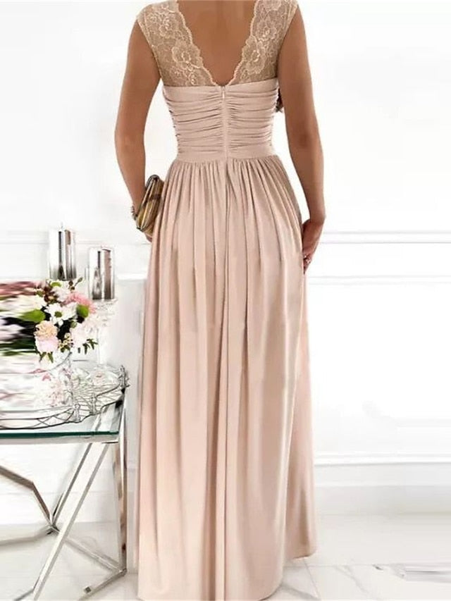 Robe en dentelle exquise