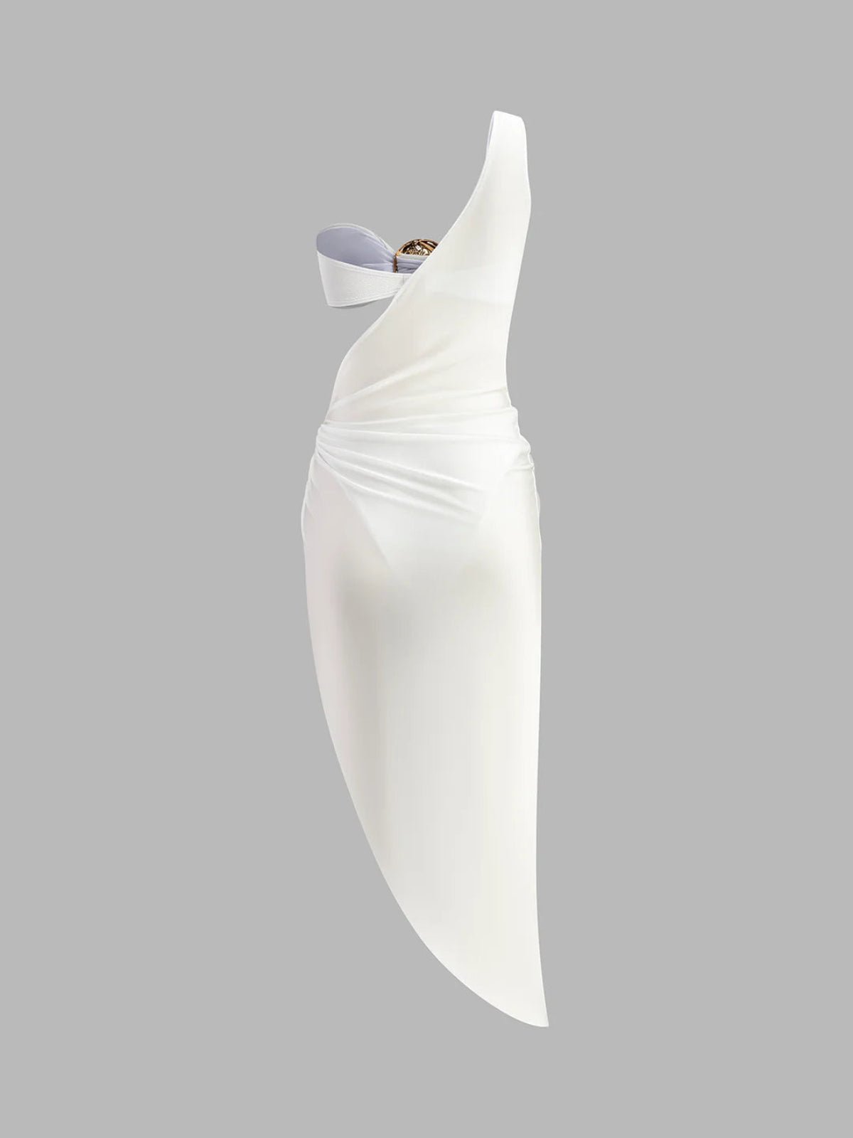 Robe d'été trois pièces en or avec découpes