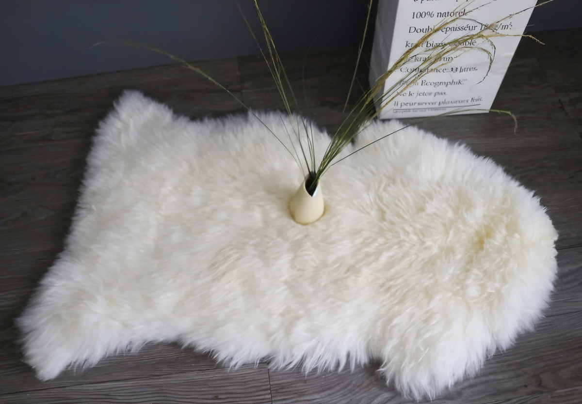 Tapis en Fausse Fourrure ShearLuxe – Doux Immitation Peau de Mouton pour Décoration Intérieure