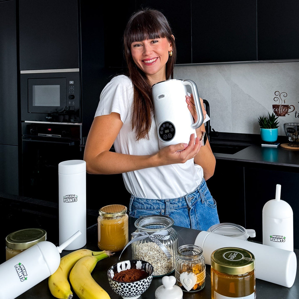 NutriSoy Fabricant de Lait de Soja | Mixeur et Robot de Cuisine Polyvalent pour Boissons Saines