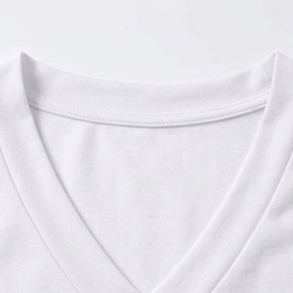 Lunavia – T-shirt V-neck doux avec manches roulées