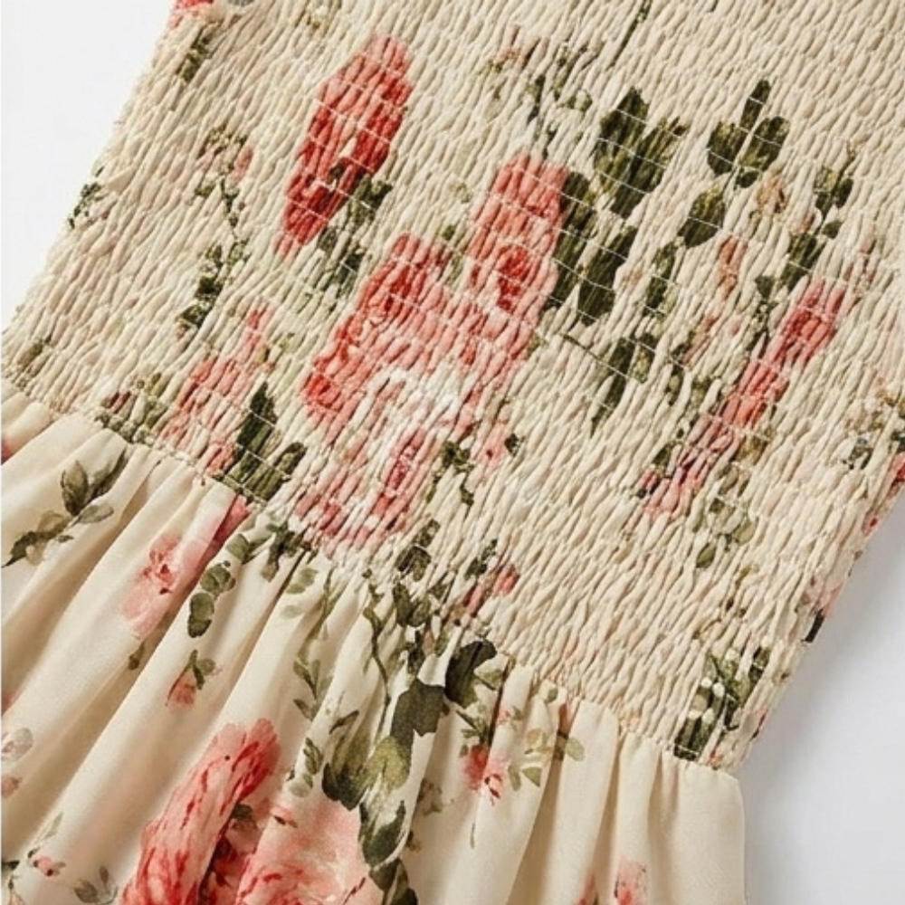 Florenza – Robe midi florale à smocks pour femmes