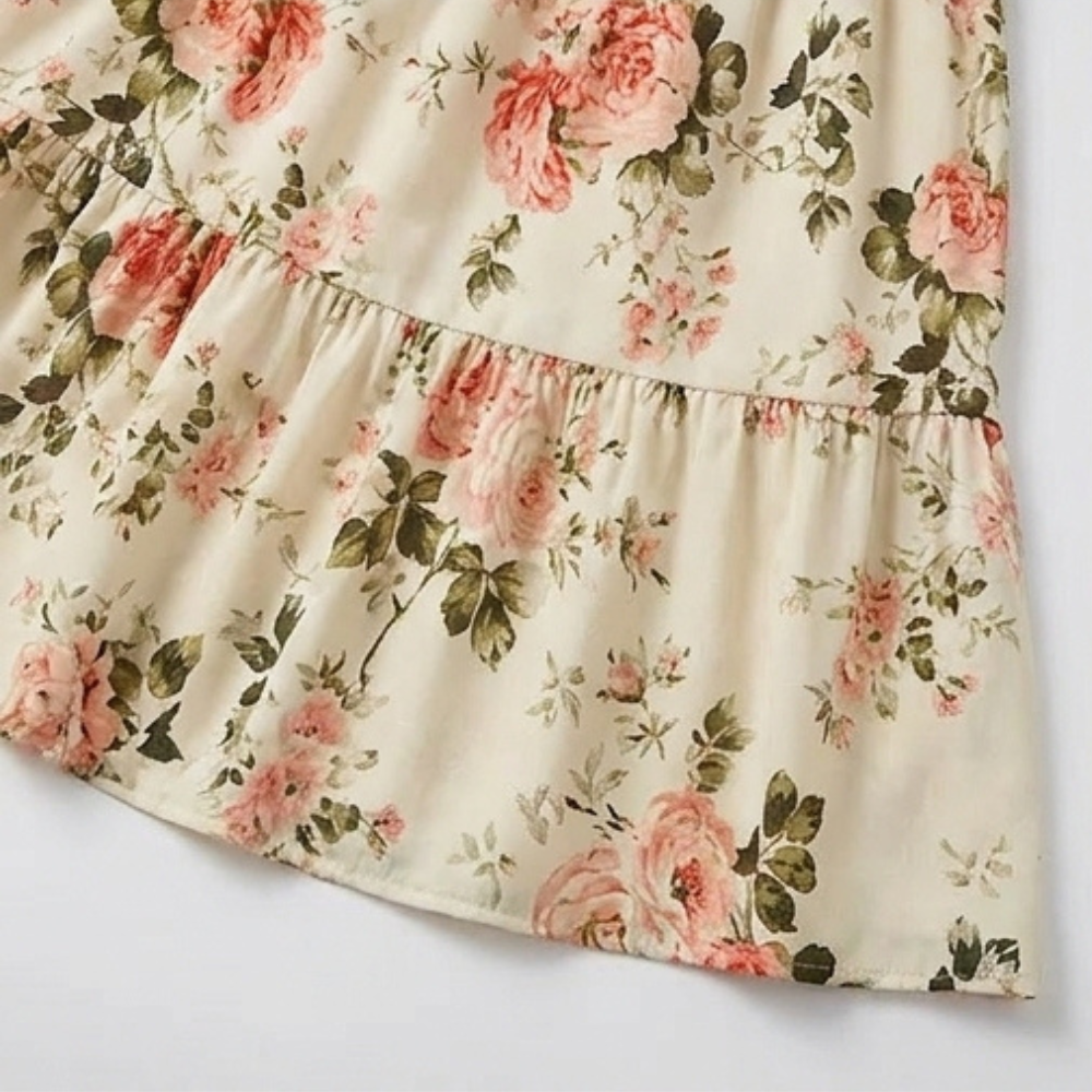 Florenza – Robe midi florale à smocks pour femmes