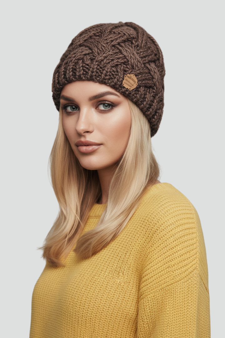 Chapeau en Tricot pour Femmes avec Bord Côtelé et Surface Tissée Texturée