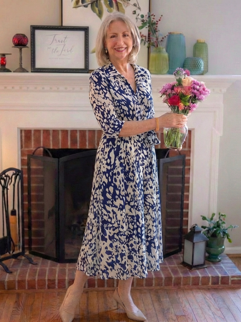 Oriana | Robe midi à manches longues et ceinture à nouer