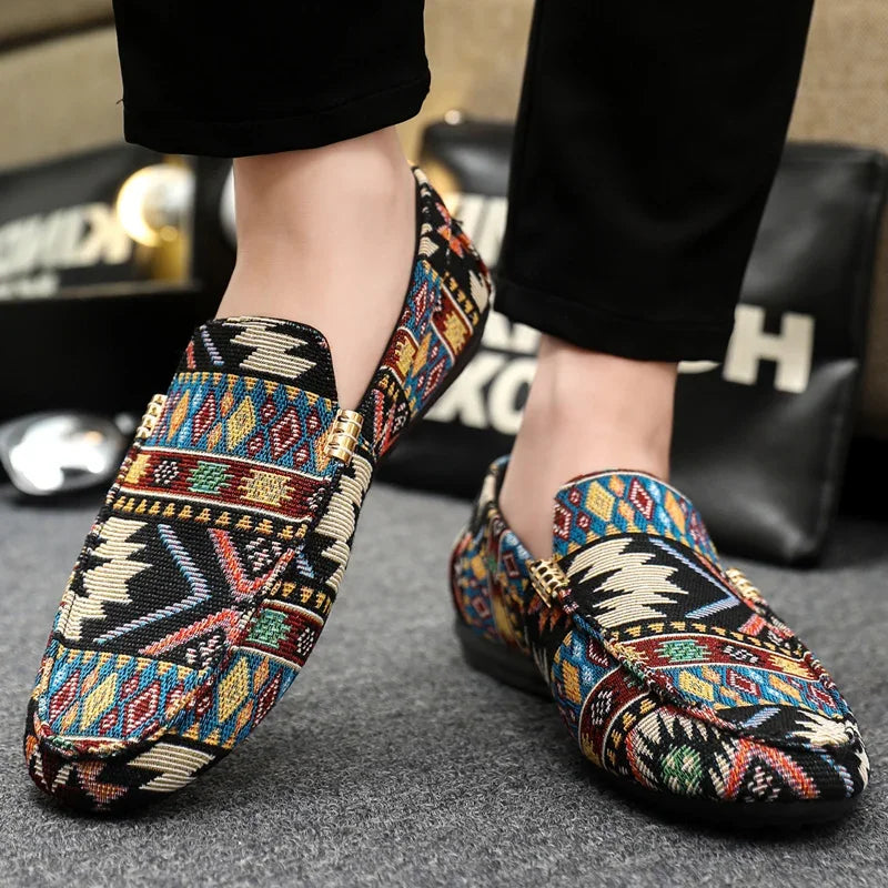 Mocassin Homme | Chausson à motif ethnique avec détail doré et semelle légère