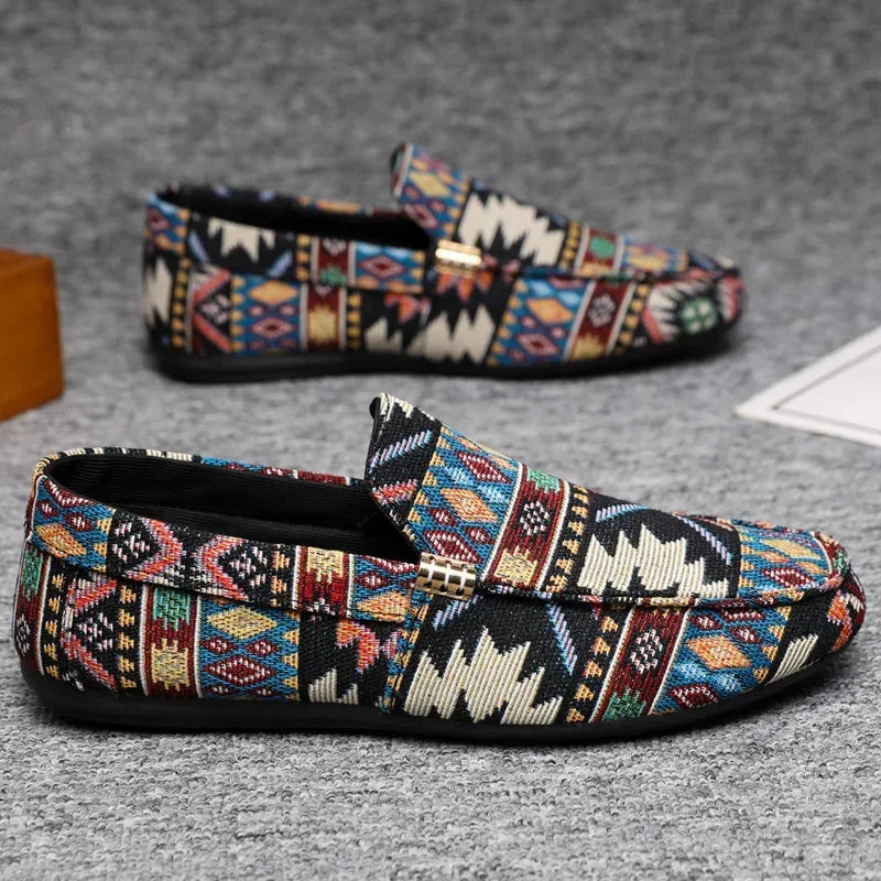 Mocassin Homme | Chausson à motif ethnique avec détail doré et semelle légère