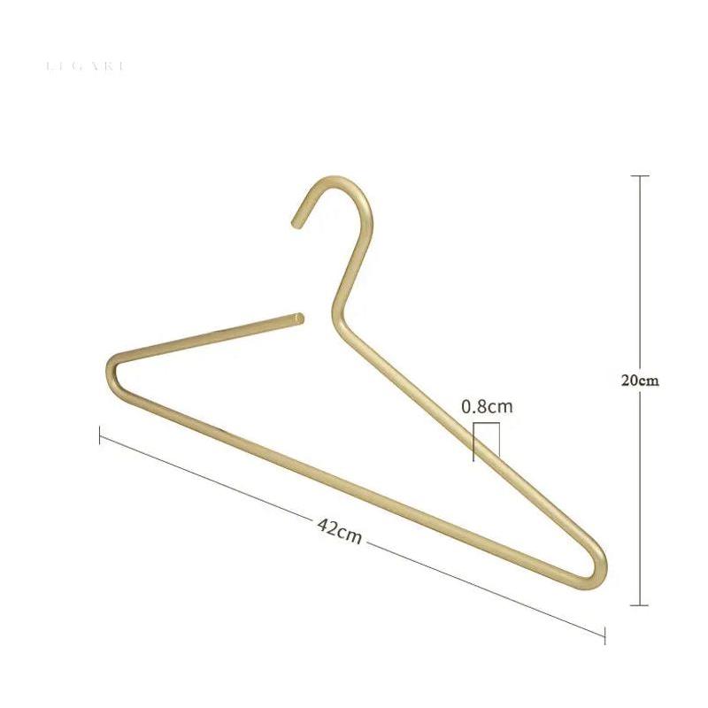 Cintre Antidérapant Luxe - Cintres Massifs Mat Stylés Pour Une Utilisation Durable - (5 par set)