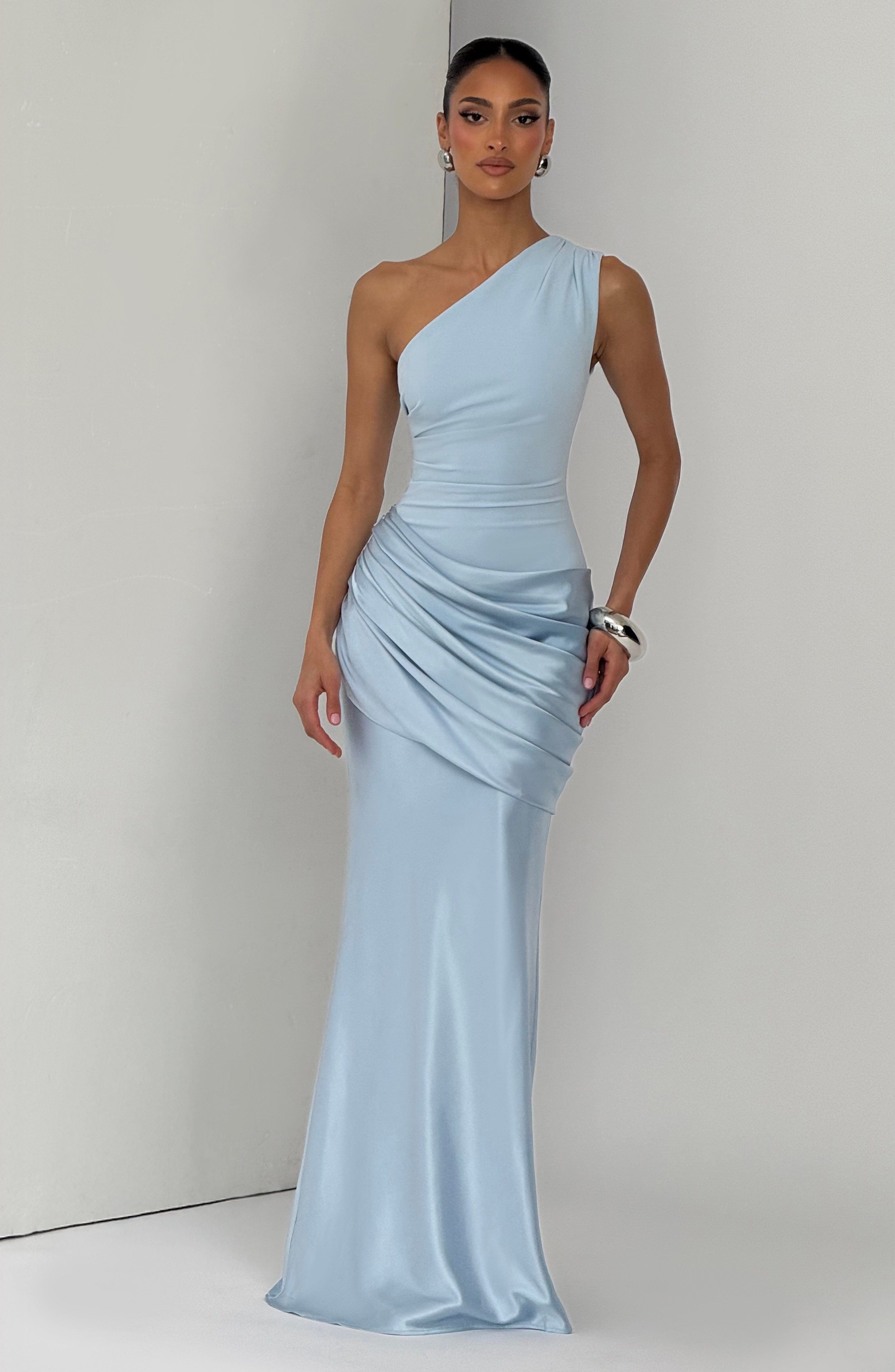 Robe Maxi Femme | Design à Une Épaule