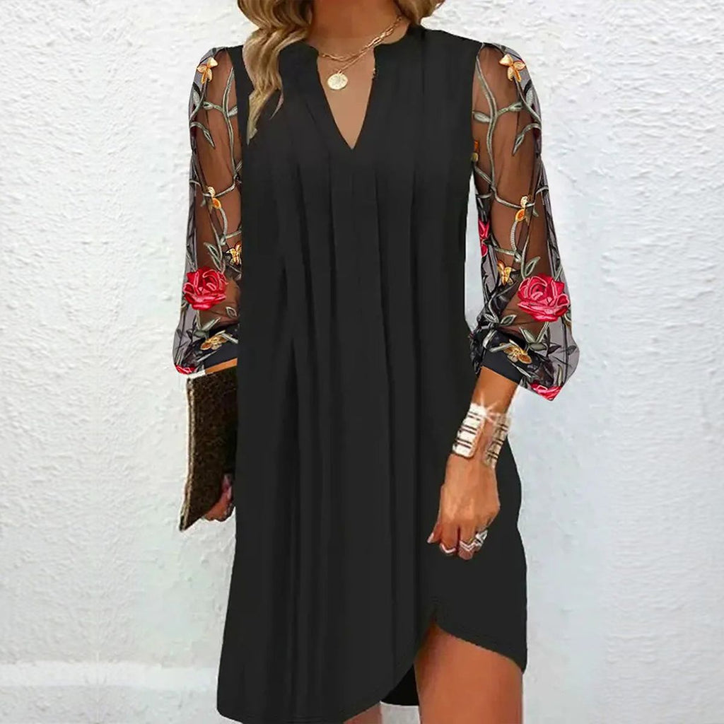 Robe Mini Femme | Manches en Mesh Brodées & Élégant Décolleté en V