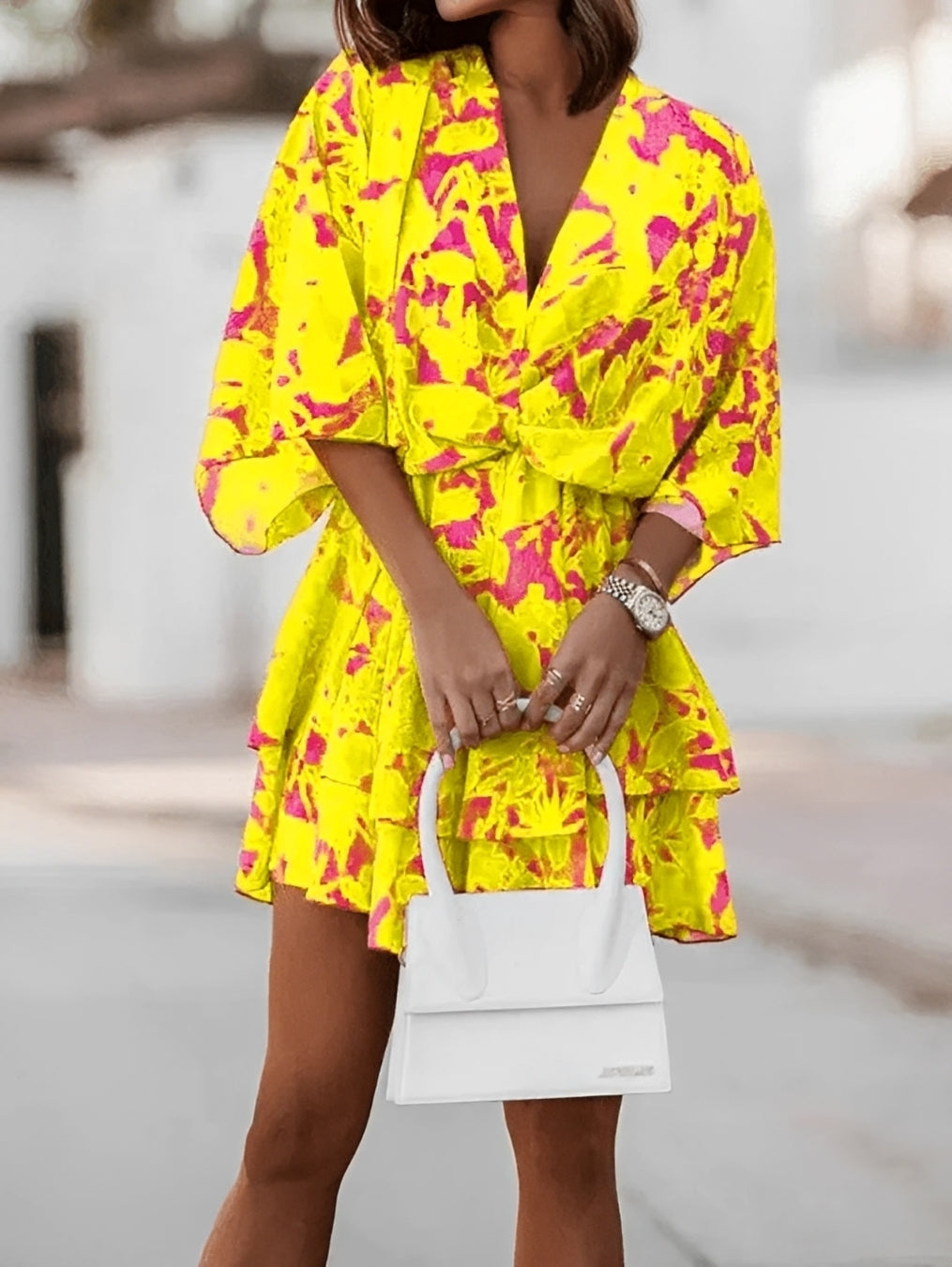Robe Mini Femme | Motif Floral & Décolleté en V avec Manches Kimono