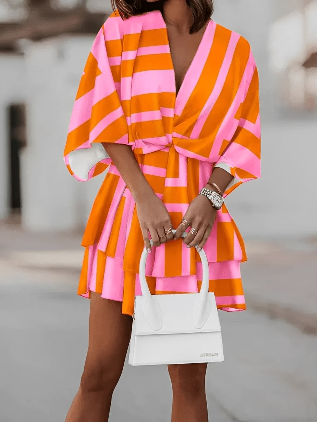Robe Mini Femme | Motif Floral & Décolleté en V avec Manches Kimono