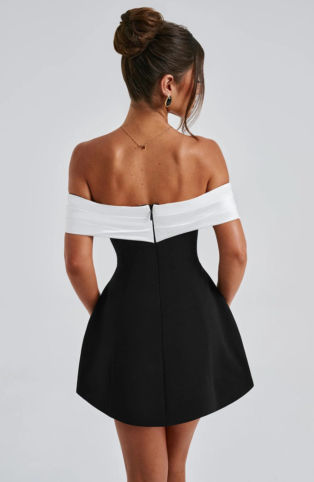 Robe Mini de Soirée Noir Bloom