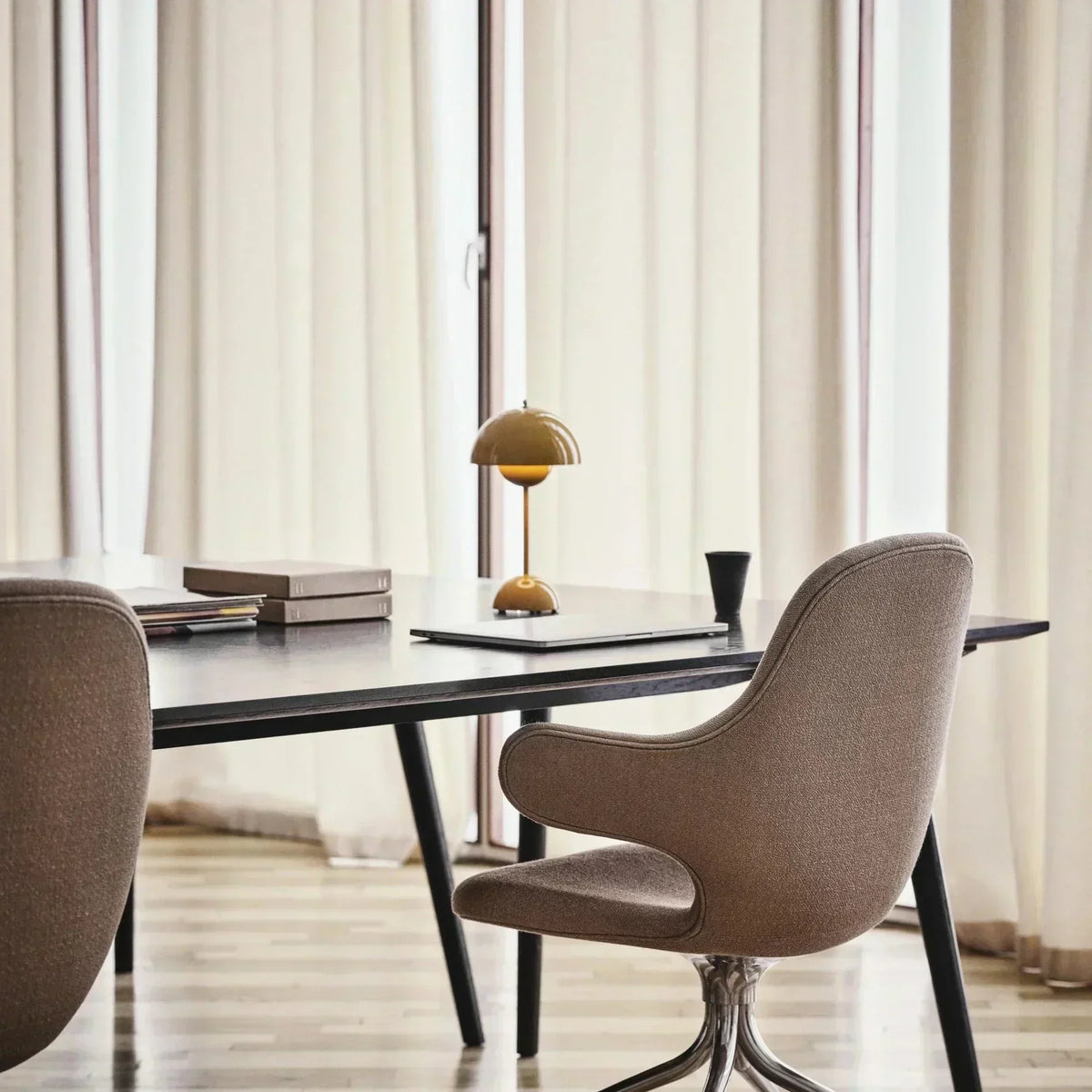 NordicGlow Luxe Lampe de Bureau Moderne Champignon