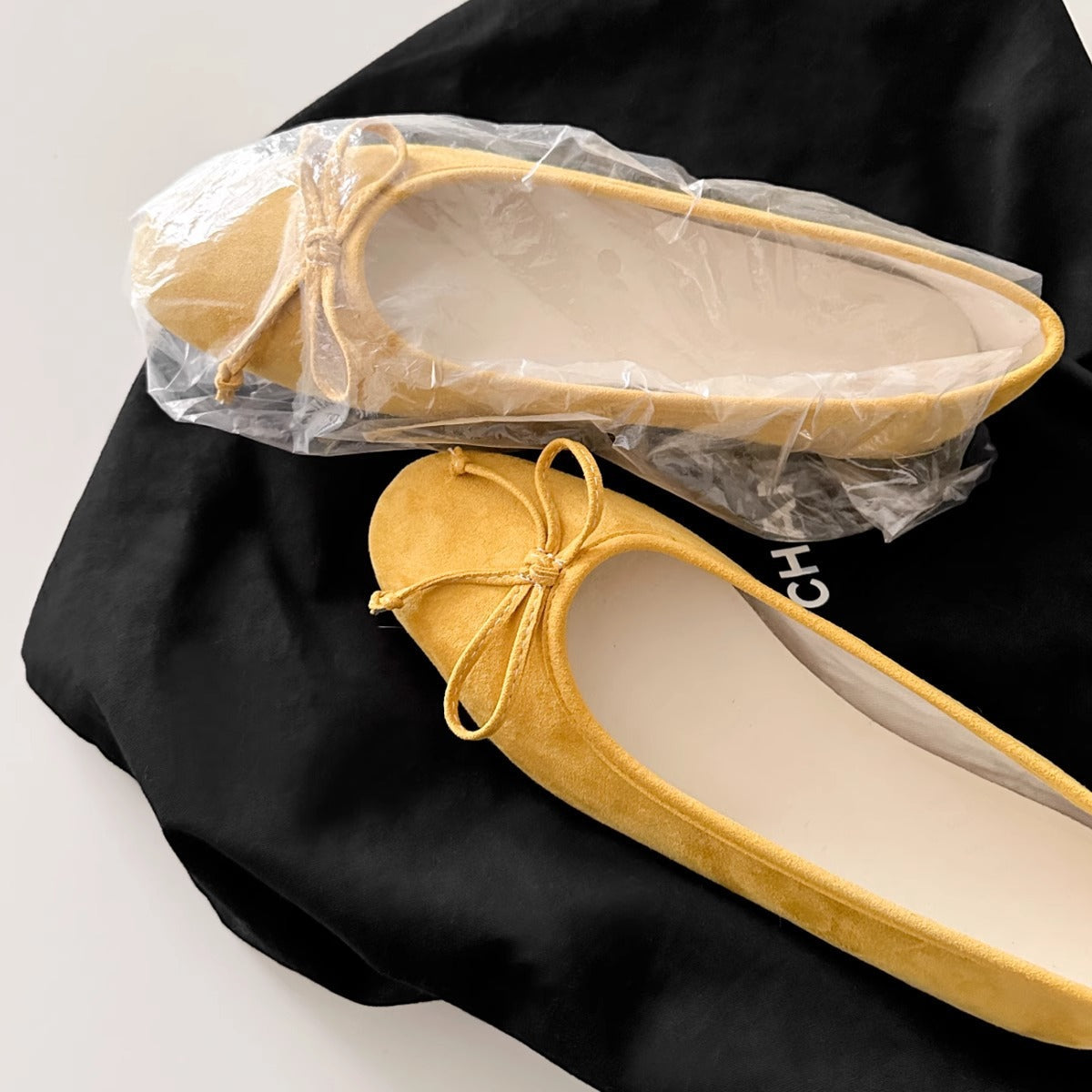 Ballerines en Suède pour Femme avec Détail de Nœud et Semelle Flexible
