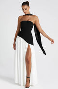 Robe de soirée glamour pour femmes avec design décolleté et drapé exquis Echo Archive