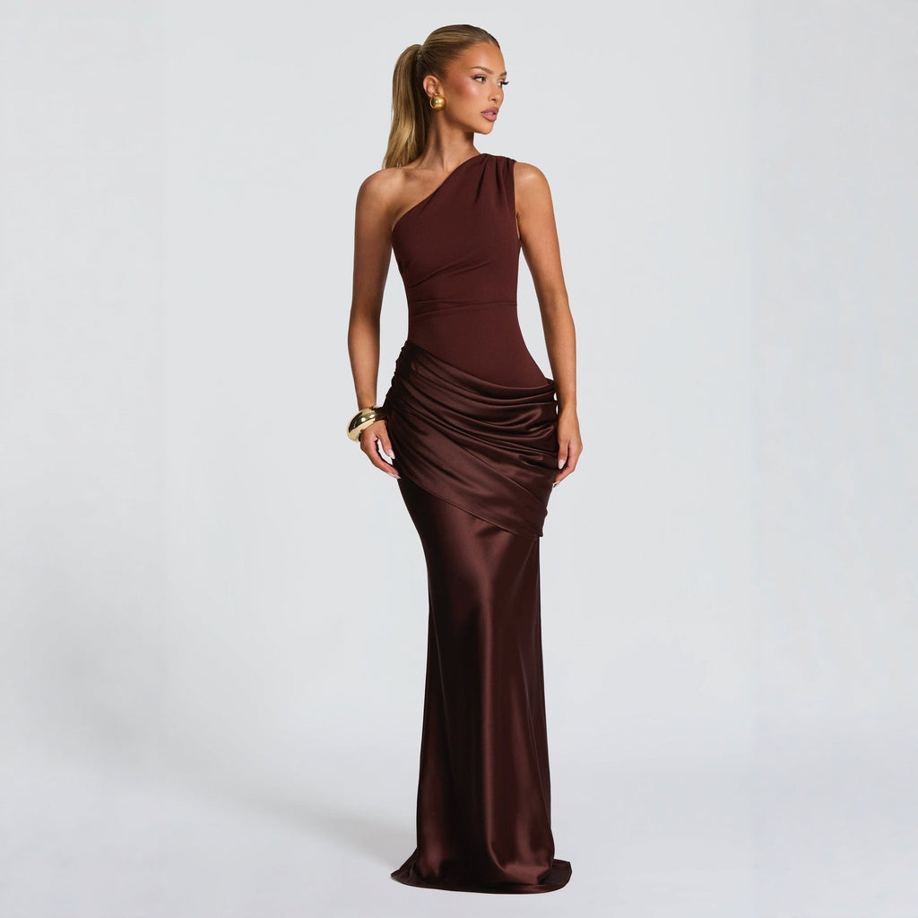 Robe Maxi Élégante à Épaule Démontable pour Femmes avec Drapés Fluides Echo Archiv