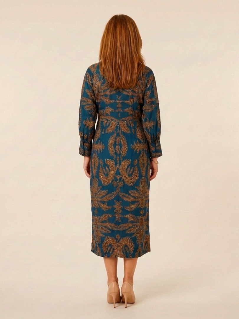 Corinna | Robe Midi à Manches Longues et Décolleté en V Twist