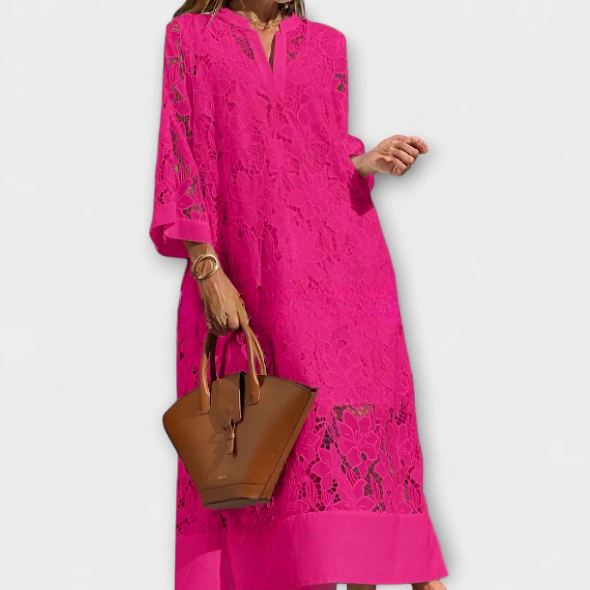 Robe Longue en Dentelle Florale avec Col en V et Manches Évasées