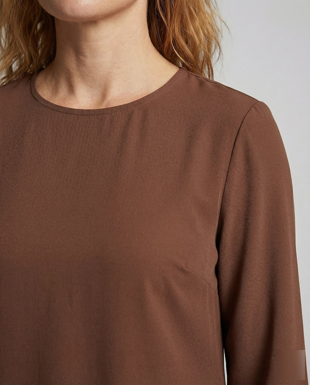 Robe maxi simple pour femmes avec volants