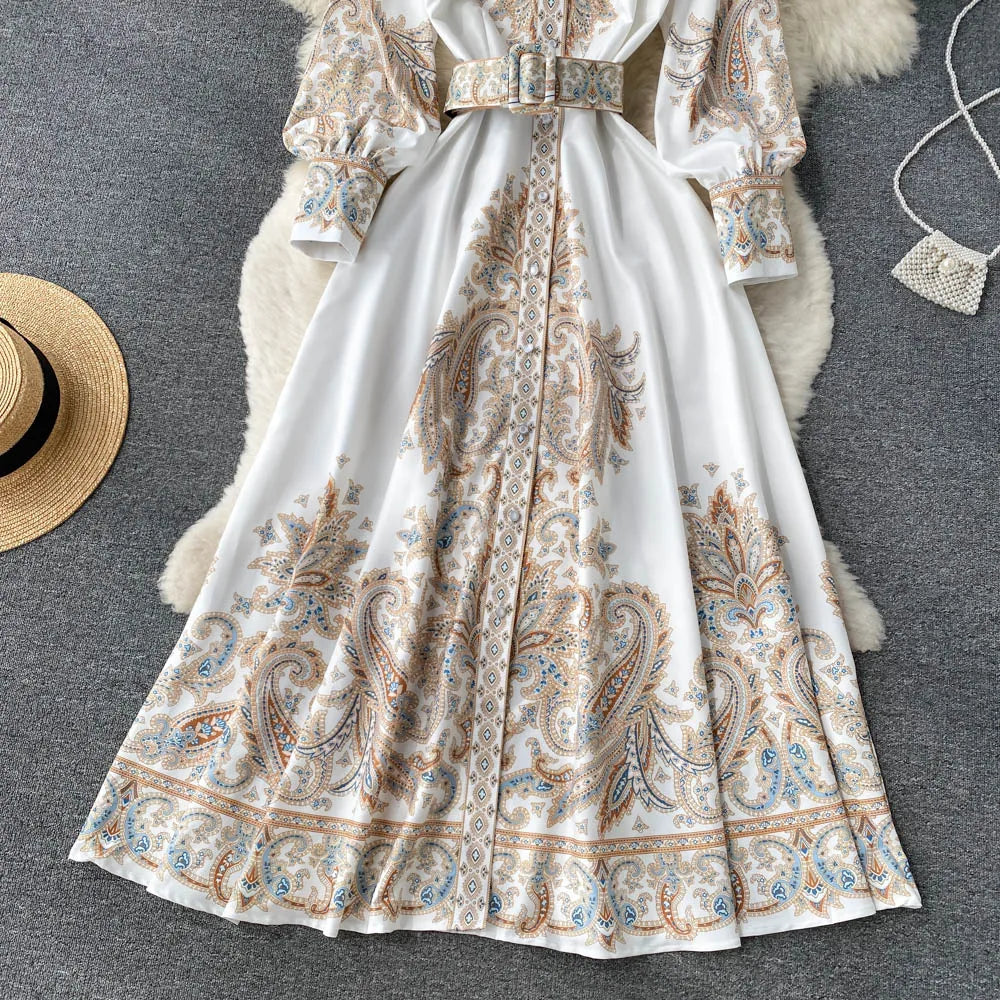 Robe A-ligne avec ceinture et motif floral