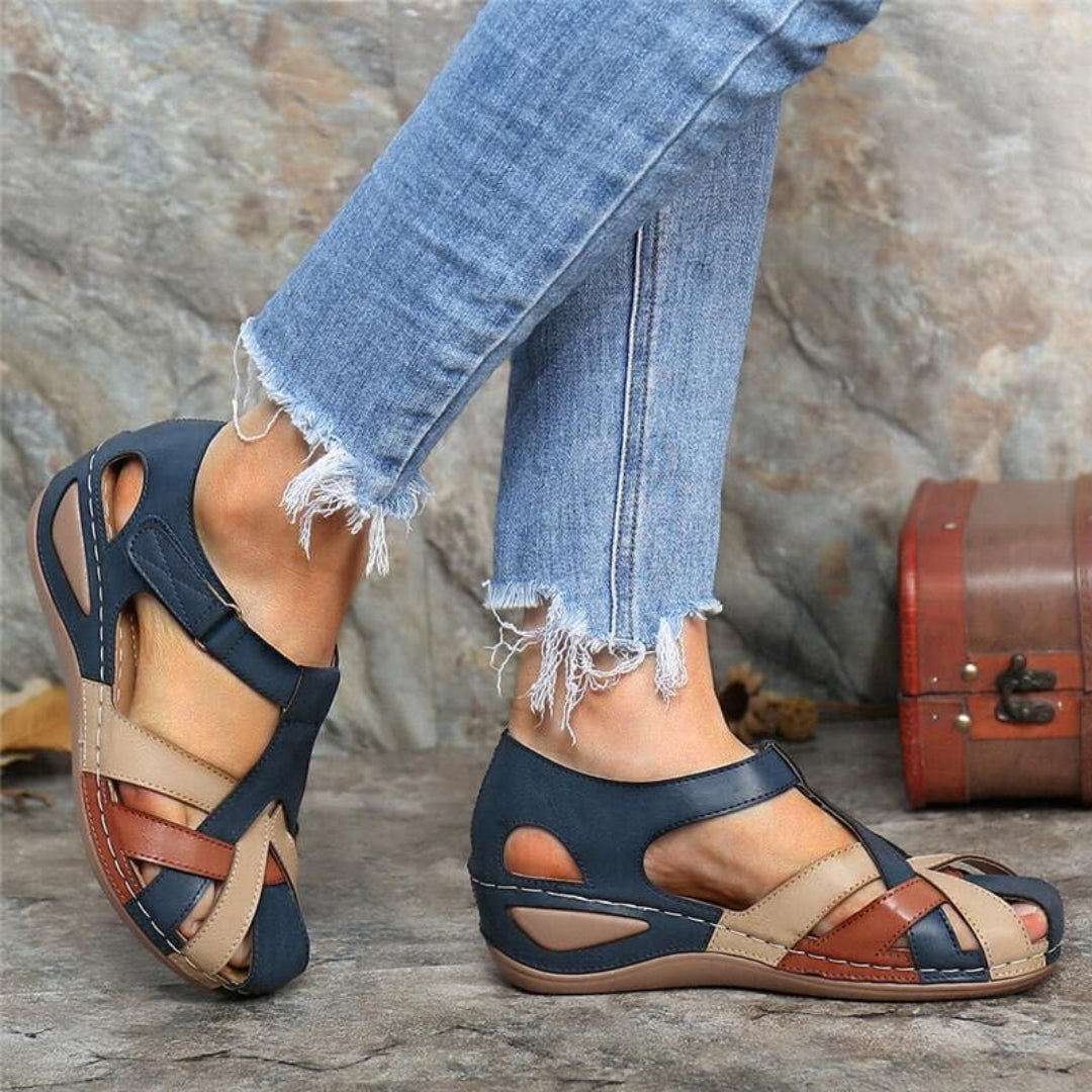 Sandales en Cuir pour Femmes avec Design de Bandes Entrelacées et Semelle Flexible
