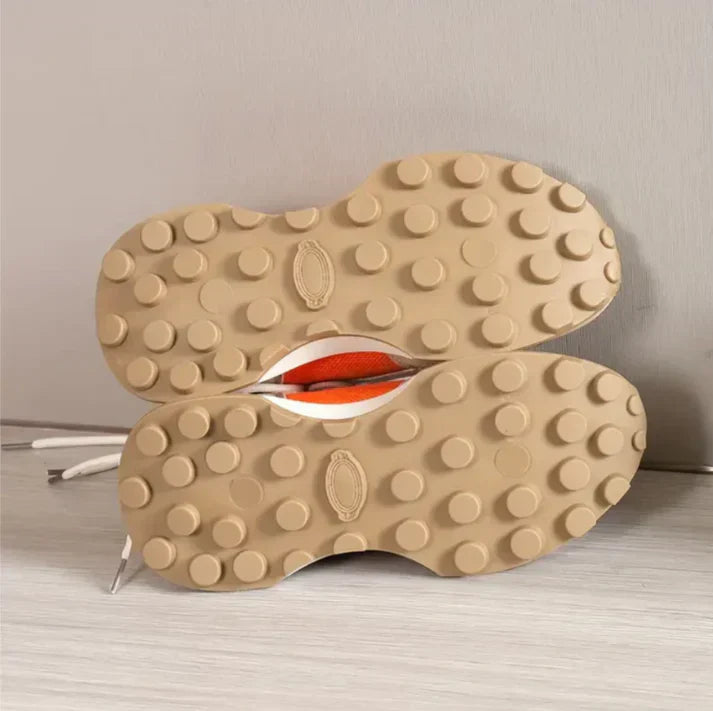 Baskets pour Femmes avec Semelle Épaisse et Panneaux Contrastés