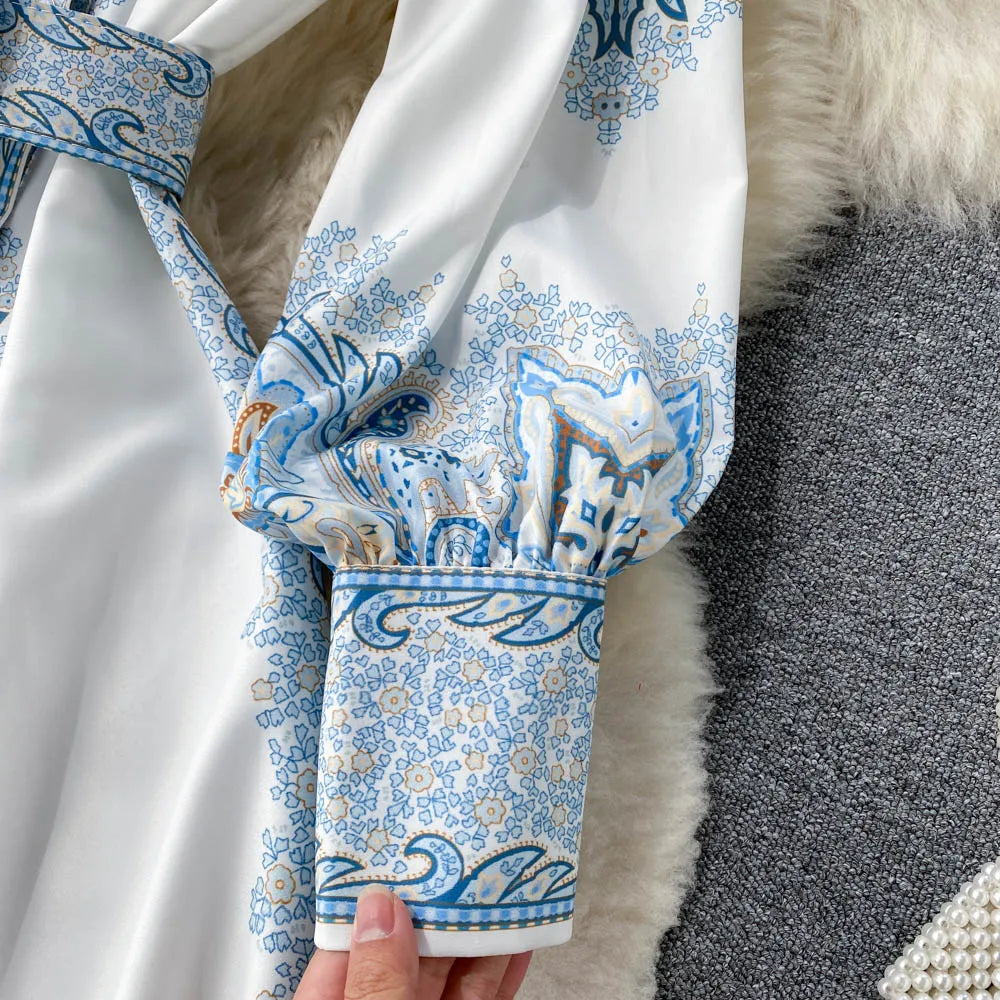 Robe A-ligne avec ceinture et motif floral