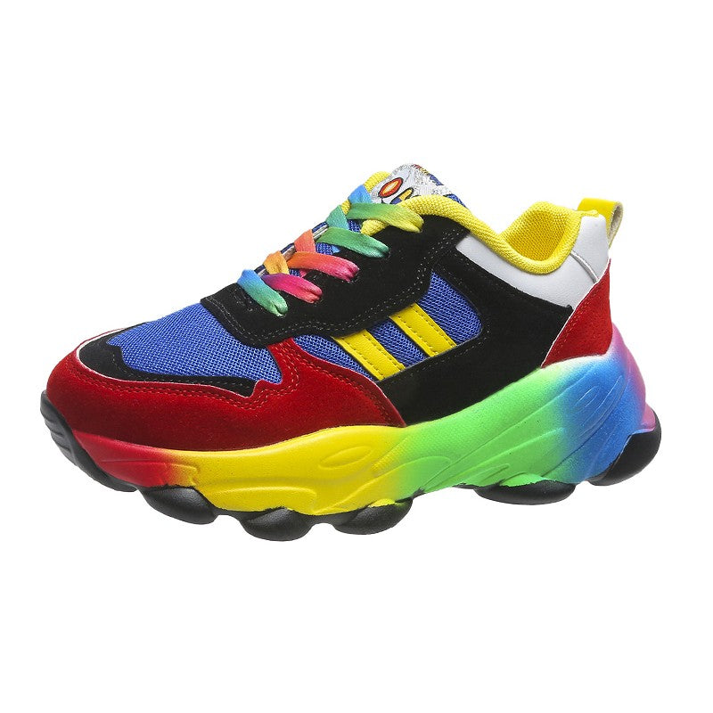 Baskets orthopédiques colorées avec style