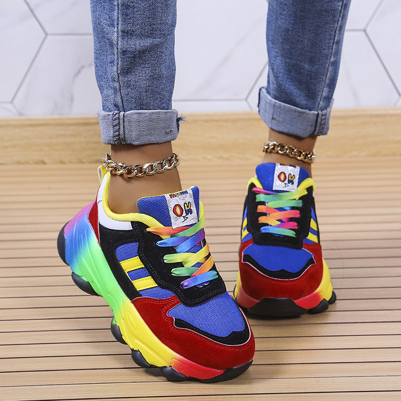 Baskets orthopédiques colorées avec style