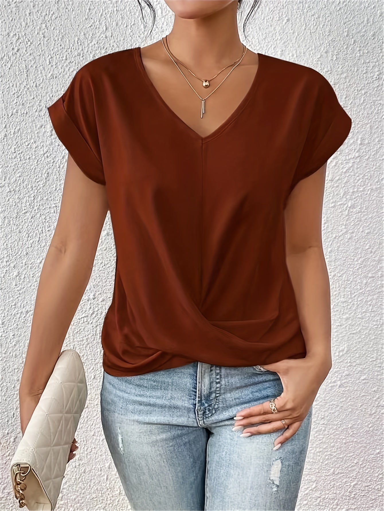 T-Shirt Femme | Élégant avec Détail Twist & Décolleté en V