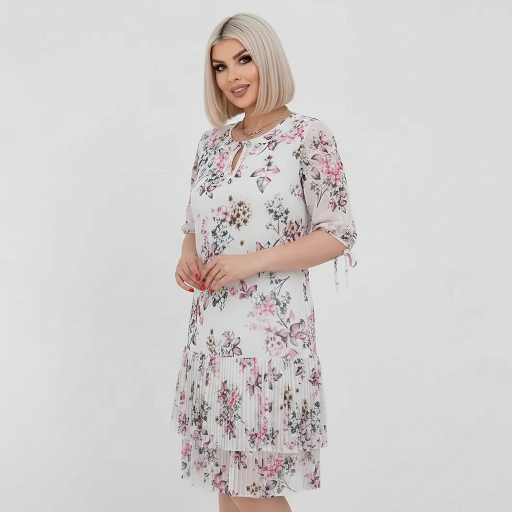 Évelie | Robe à motif floral délicat et manches 3/4